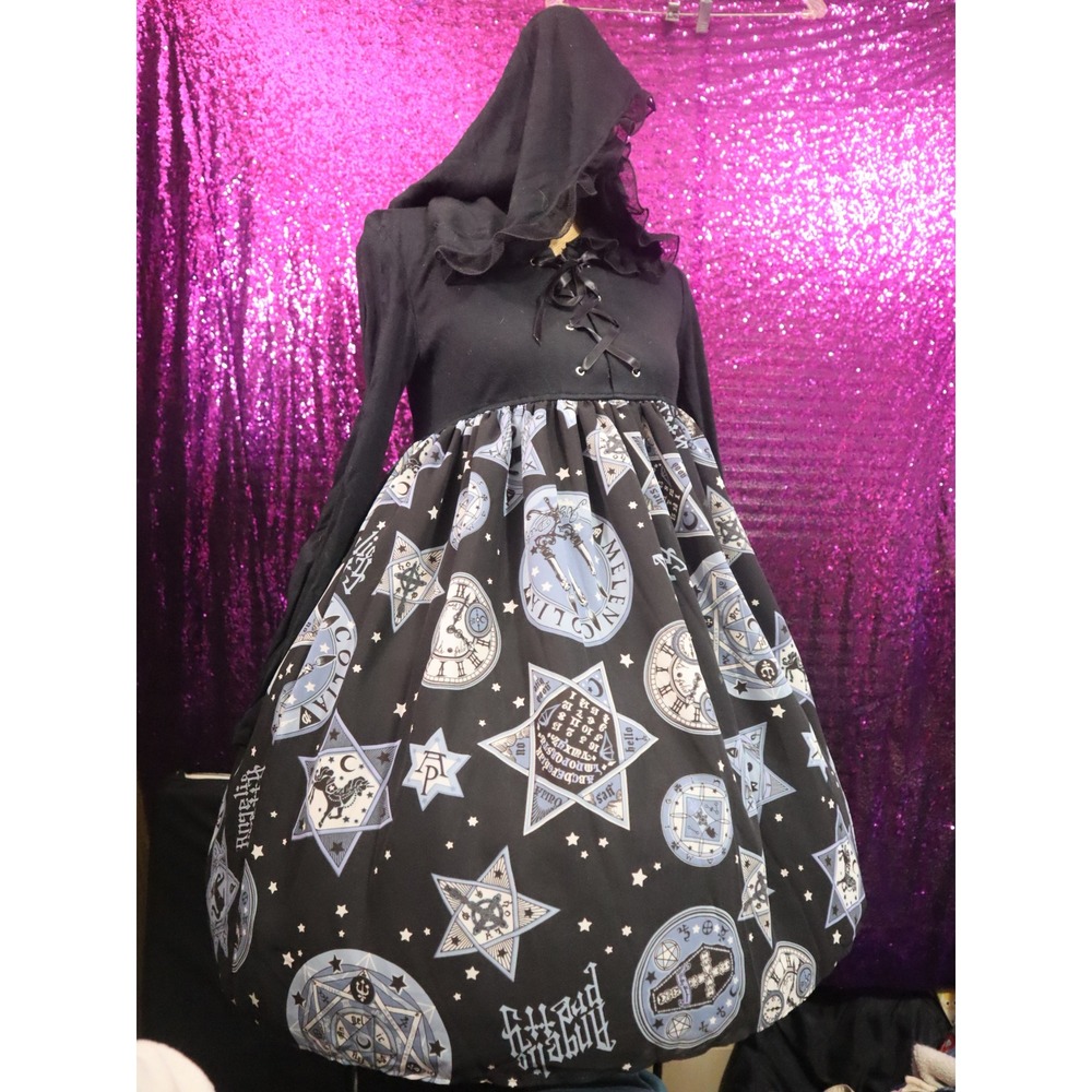 Black Magic Amulet Dress OP Angelic Pretty Women Gothic Lolita Hooded Cutsew